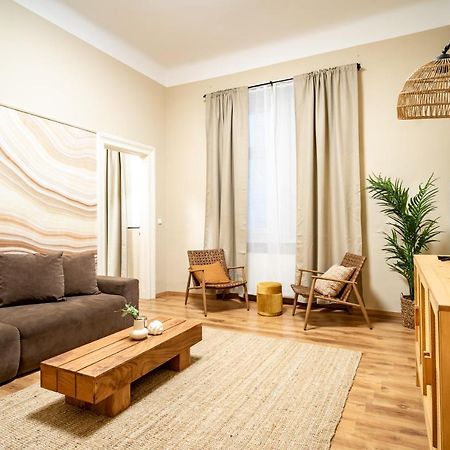 Casa Natura Downtown ブダペスト エクステリア 写真