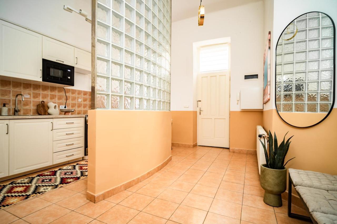Casa Natura Downtown ブダペスト エクステリア 写真